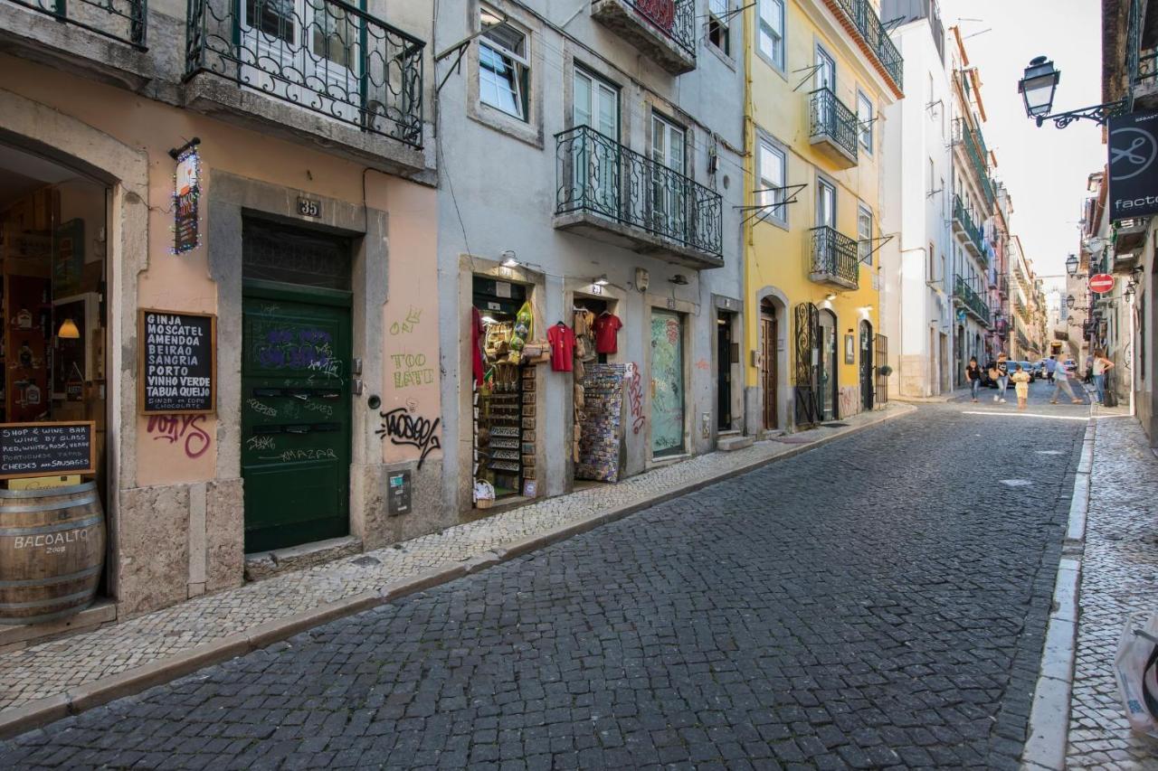 Lovelystay - Bairro Alto Terrace Wonder Lisbon Luaran gambar