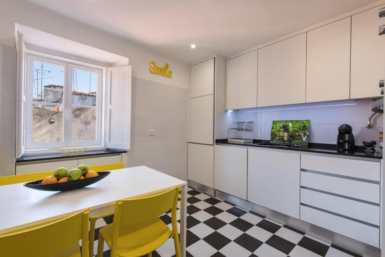 Lovelystay - Bairro Alto Terrace Wonder Lisbon Luaran gambar