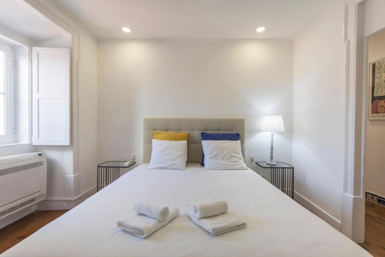Lovelystay - Bairro Alto Terrace Wonder Lisbon Luaran gambar