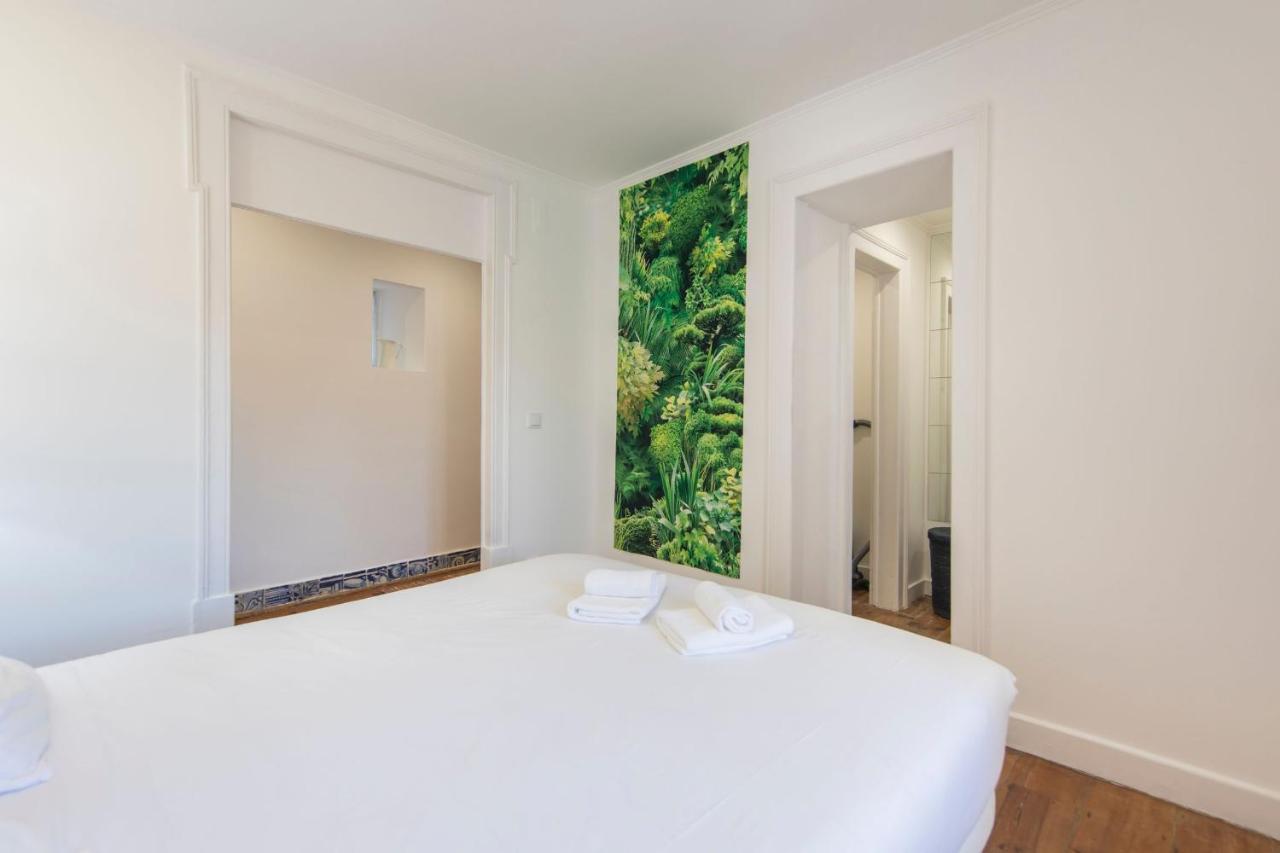 Lovelystay - Bairro Alto Terrace Wonder Lisbon Luaran gambar